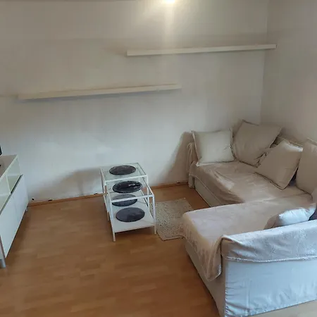 Schoene In Neckarstadt * Mannheim